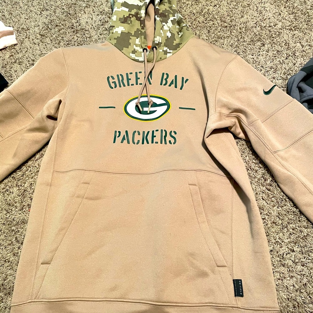 Nike Green Bay Packers Salute to Service Hoodie
